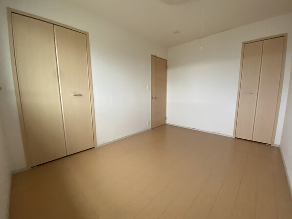 アウローラ玉手Ⅱ Aの物件内観写真